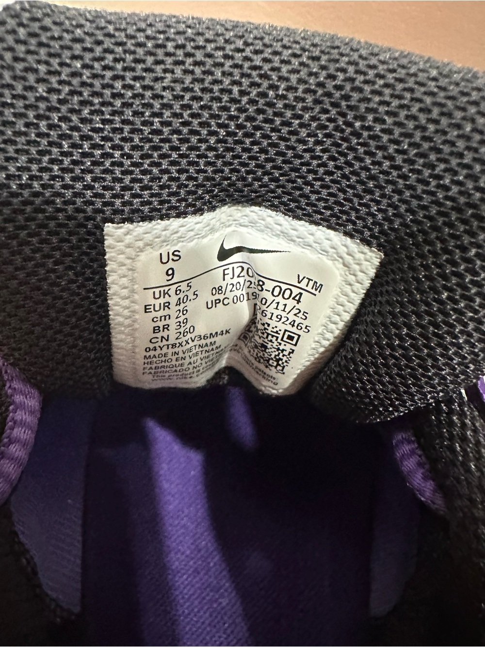 Nike Women's Purple and Black Mesh Running Sneakers - Picture 6 of 6